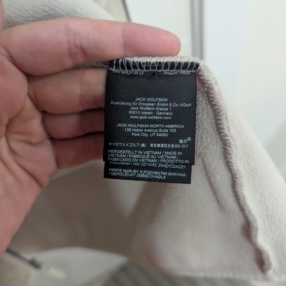 Jack Wolfskin Women's High Cloud Fleece Jacket | Large - Picture 8 of 12